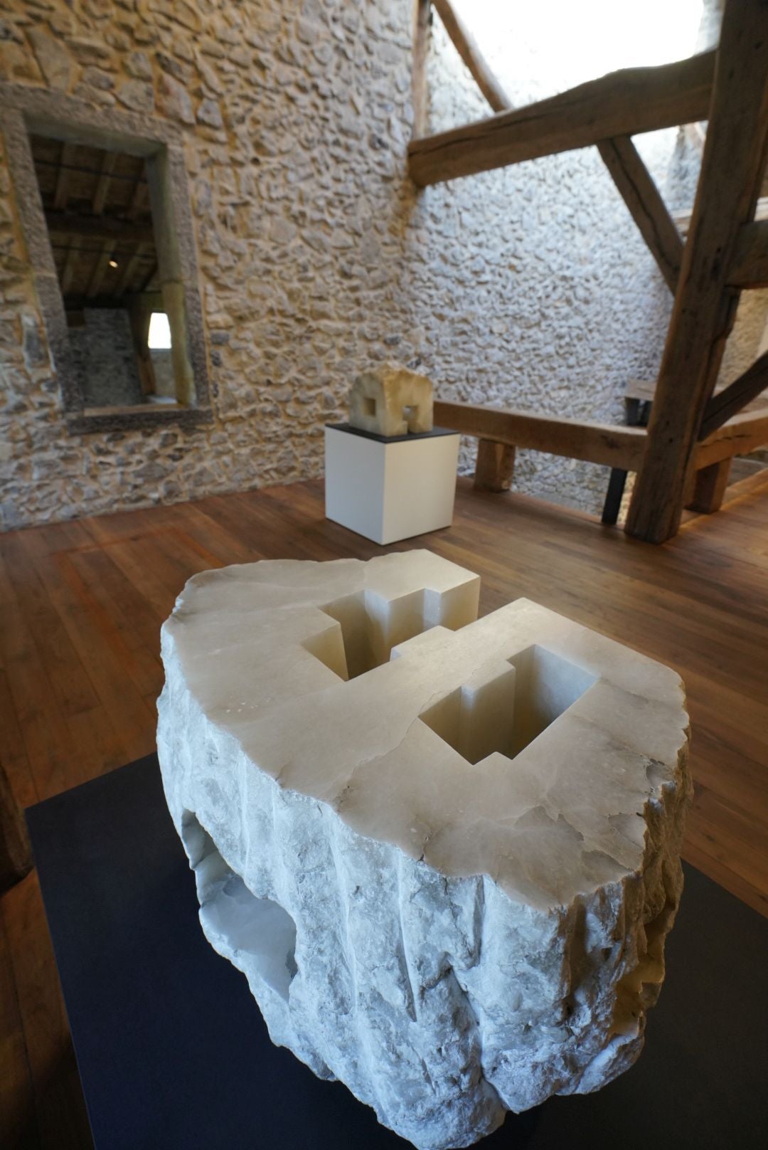 Exposición &#039;Harri, Lurra, Huts&#039; en Chillida Leku