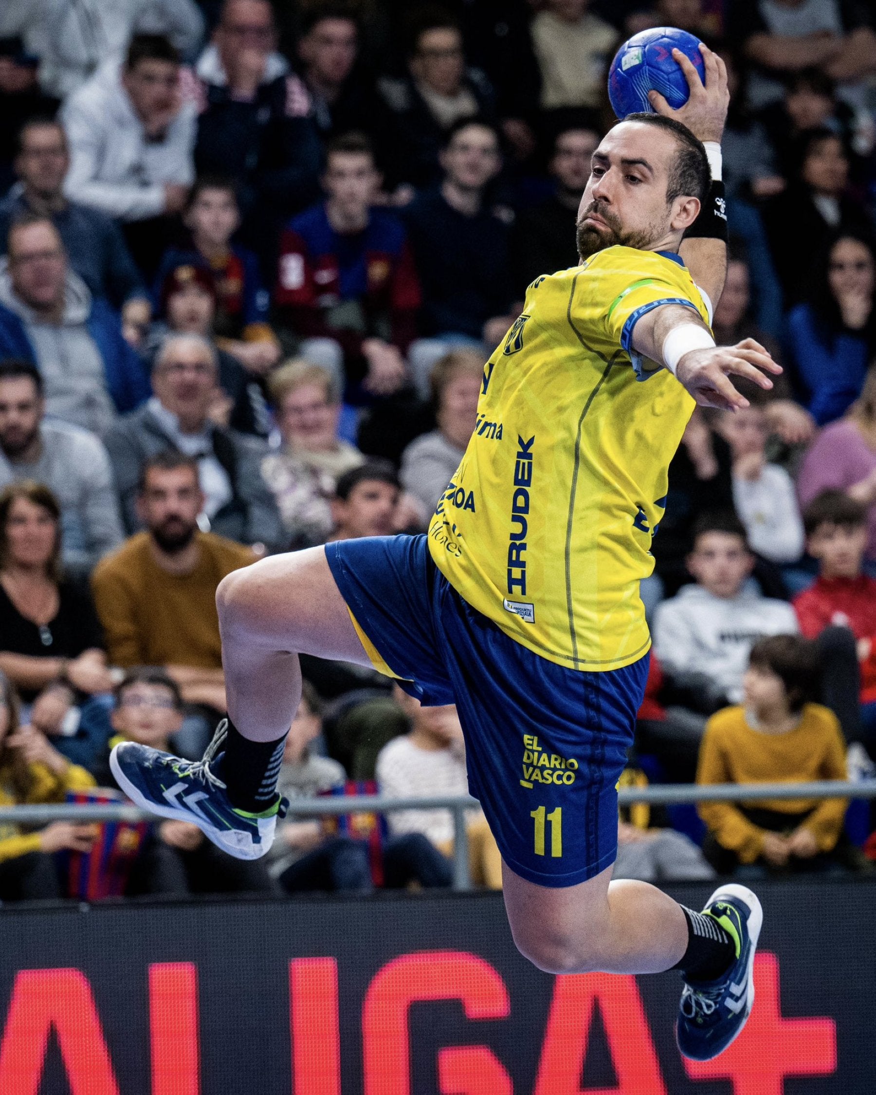 Esteban Salinas marcó cuatro goles y provocó dos penalties.