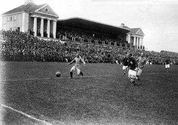 Pioneros cien años tarde