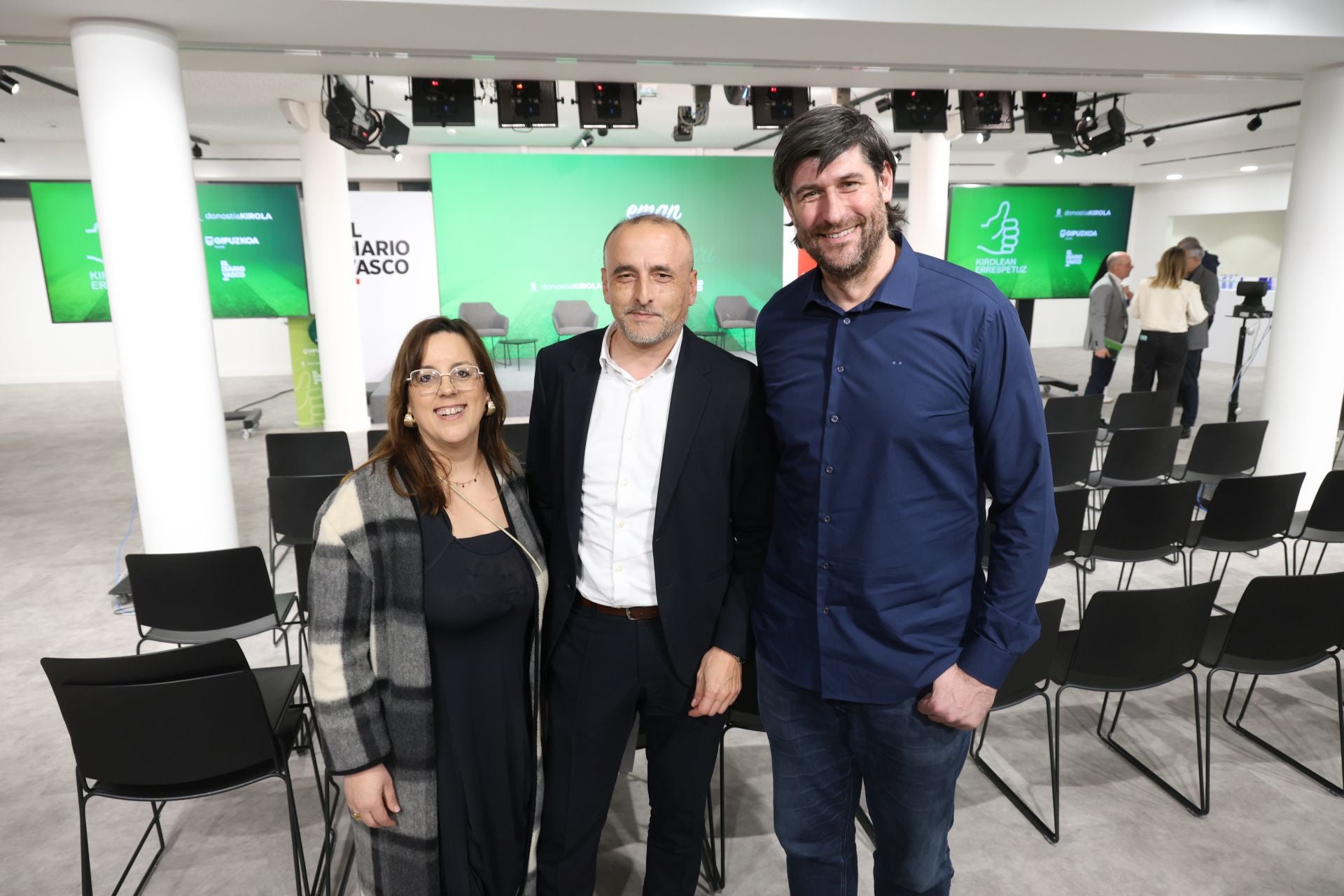 Goizane Álvarez, Juanma Velasco y Gurutz Aginagalde