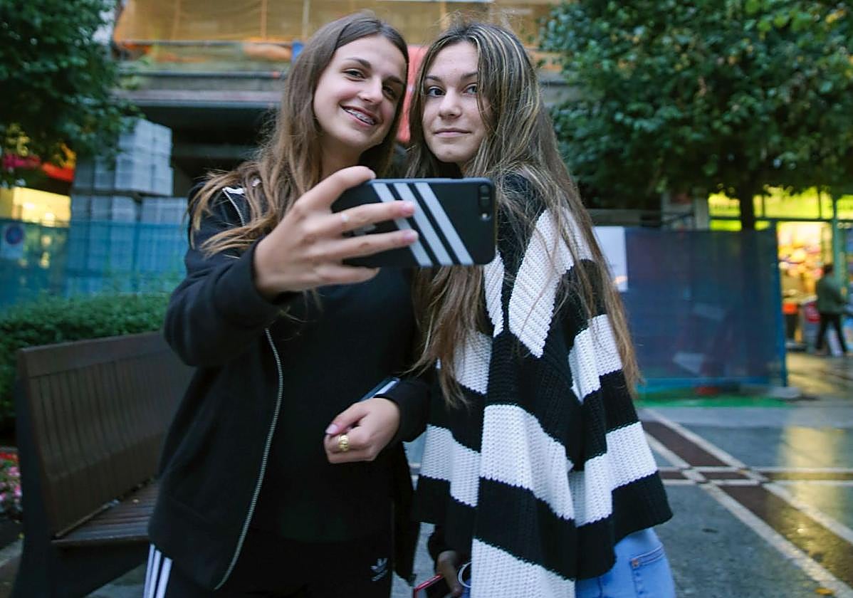 Según el estudio, en España los jóvenes quieren ser influencers.