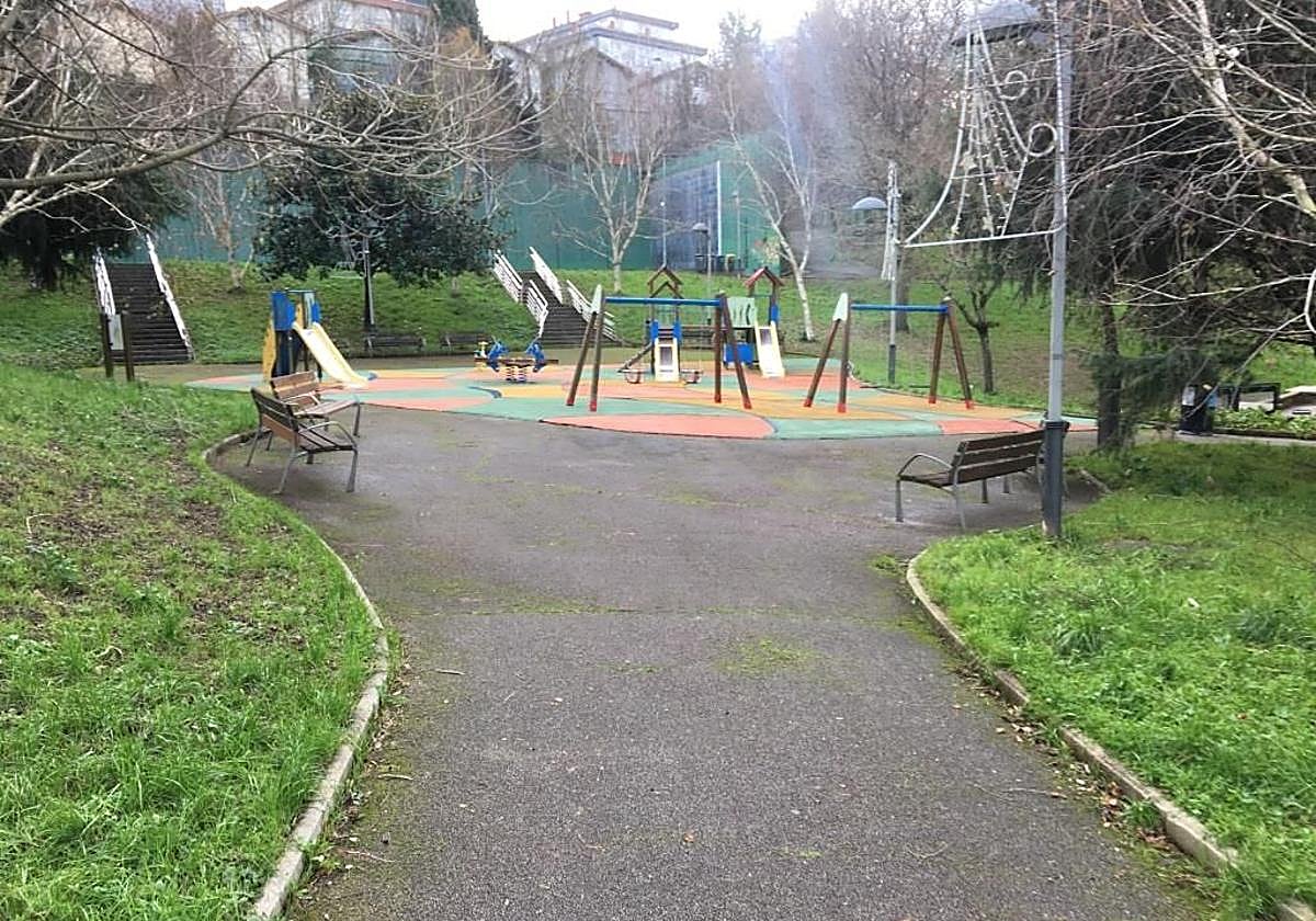 Parque infantil de Jolastokieta en el que se va a intervenir.
