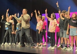 Kantari ikuskizunak euskarazko abestien inguruan batuko ditu herritarrak.