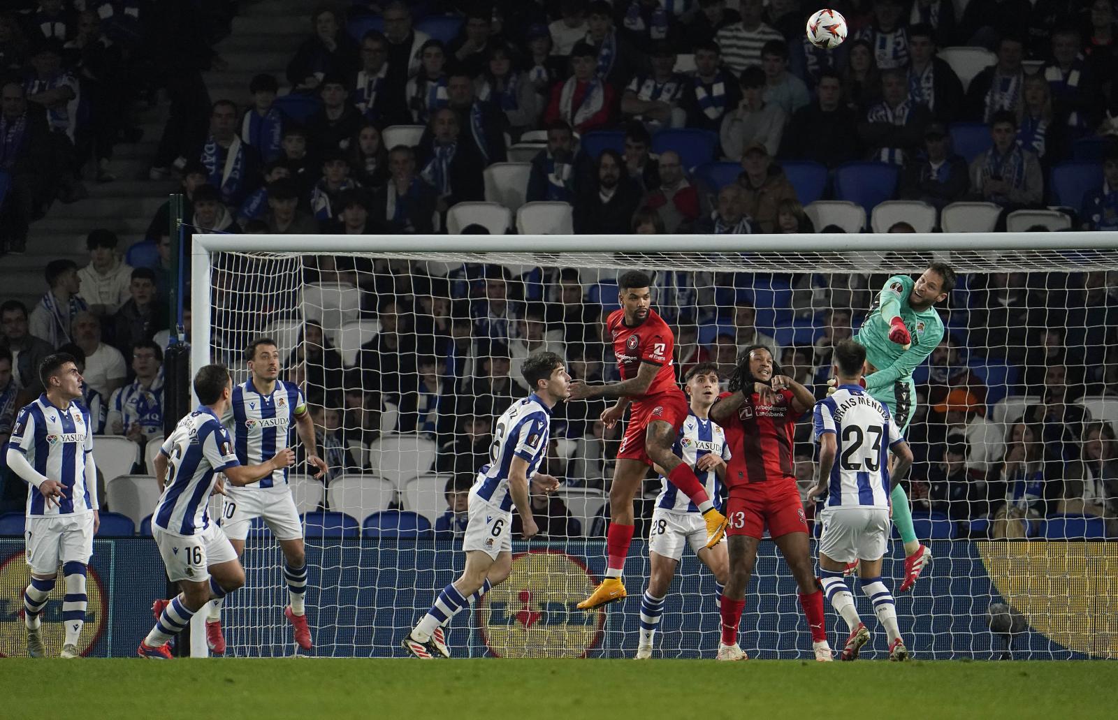 Partido loco para pasar a octavos