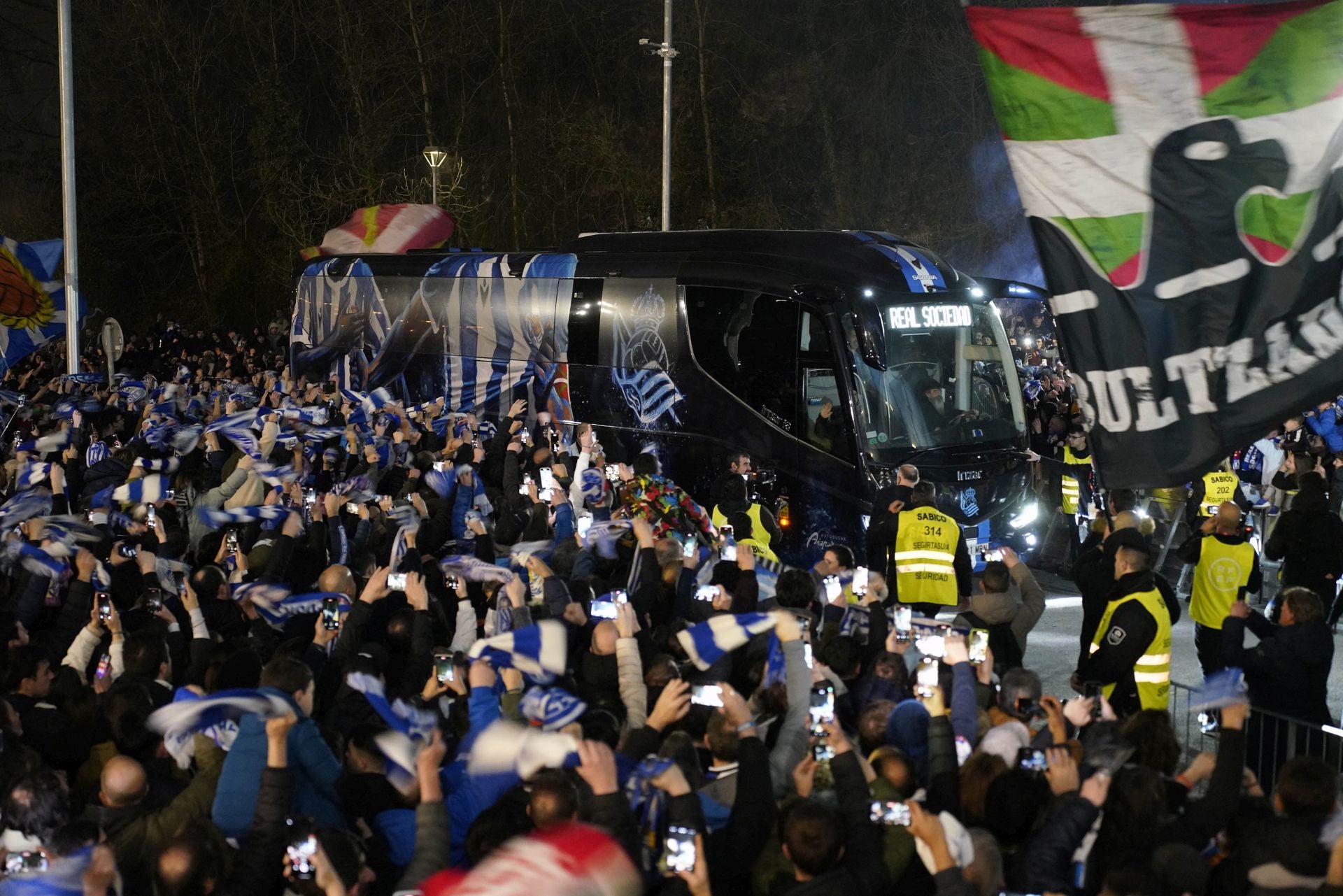 Histórico recibimiento a la Real Sociedad en Anoeta