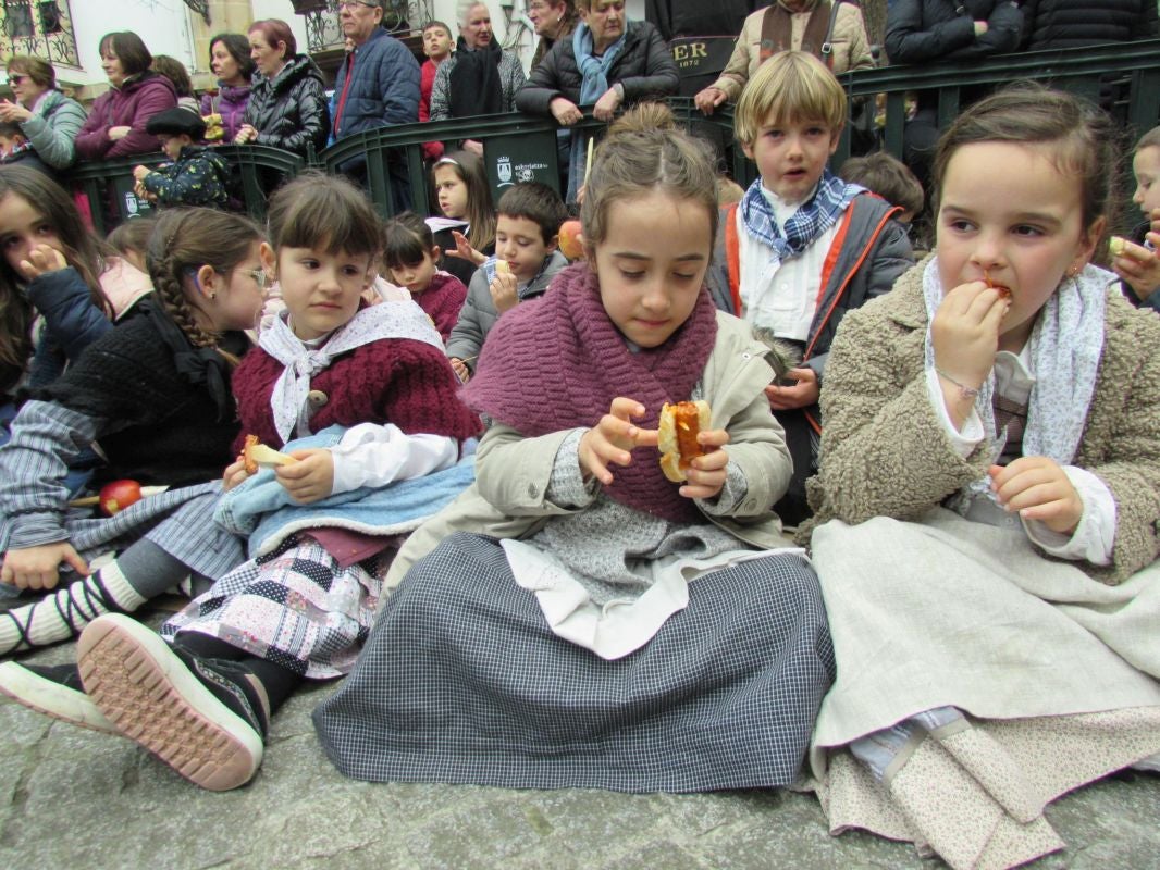 Urdelarderok ireki ditu inauteriak