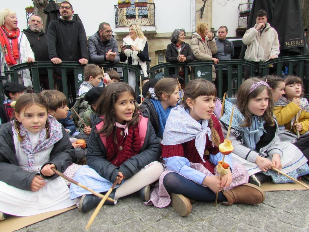 Urdelarderok ireki ditu inauteriak