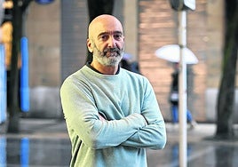 Andoni Azurmendi, en las calles de San Sebastián.