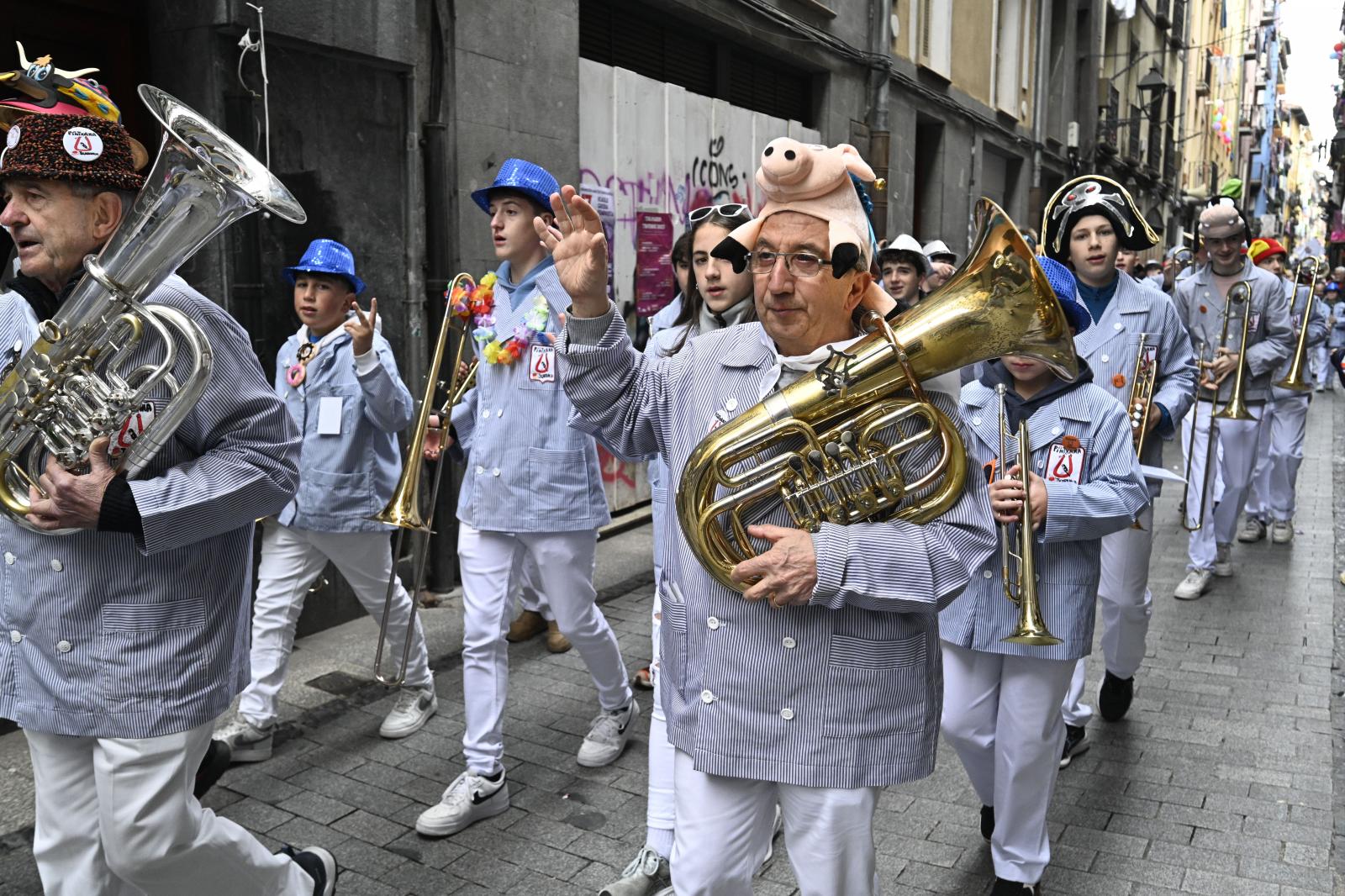 Tolosa vibra con los carnavales