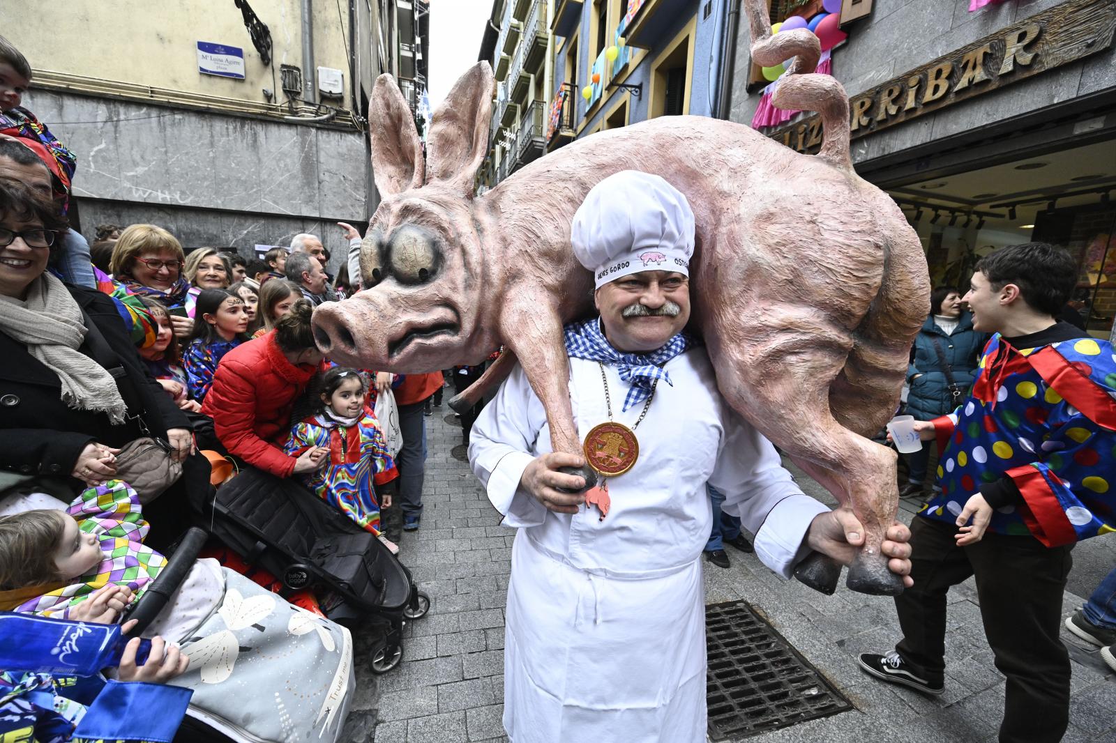 Tolosa vibra con los carnavales