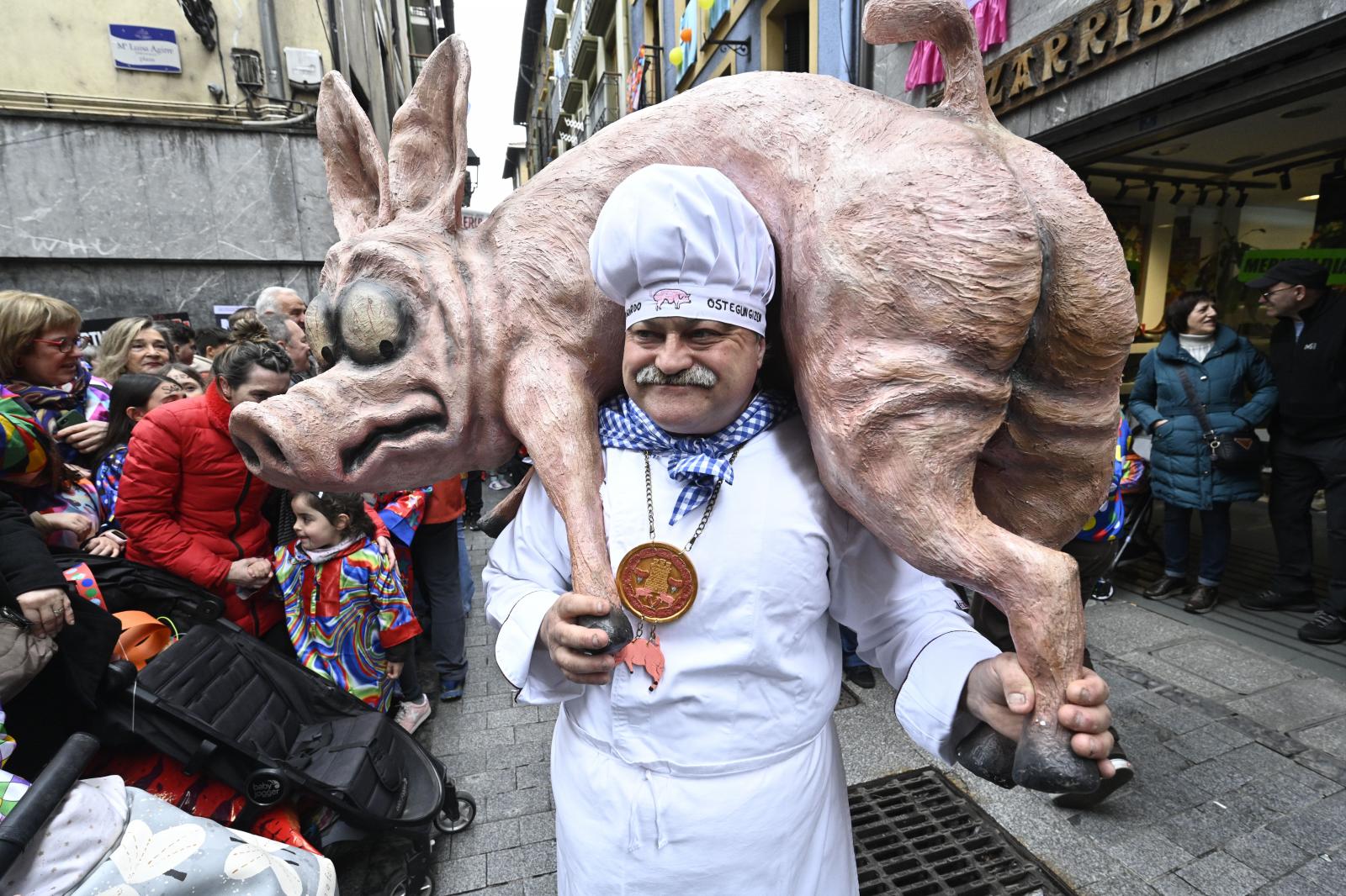 Tolosa vibra con los carnavales