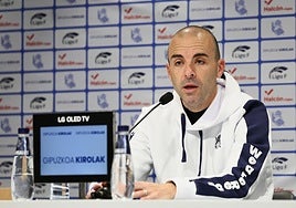 Sánchez Vera confía en que la Real vuelva a la victoria tras «una semana de contrastes»