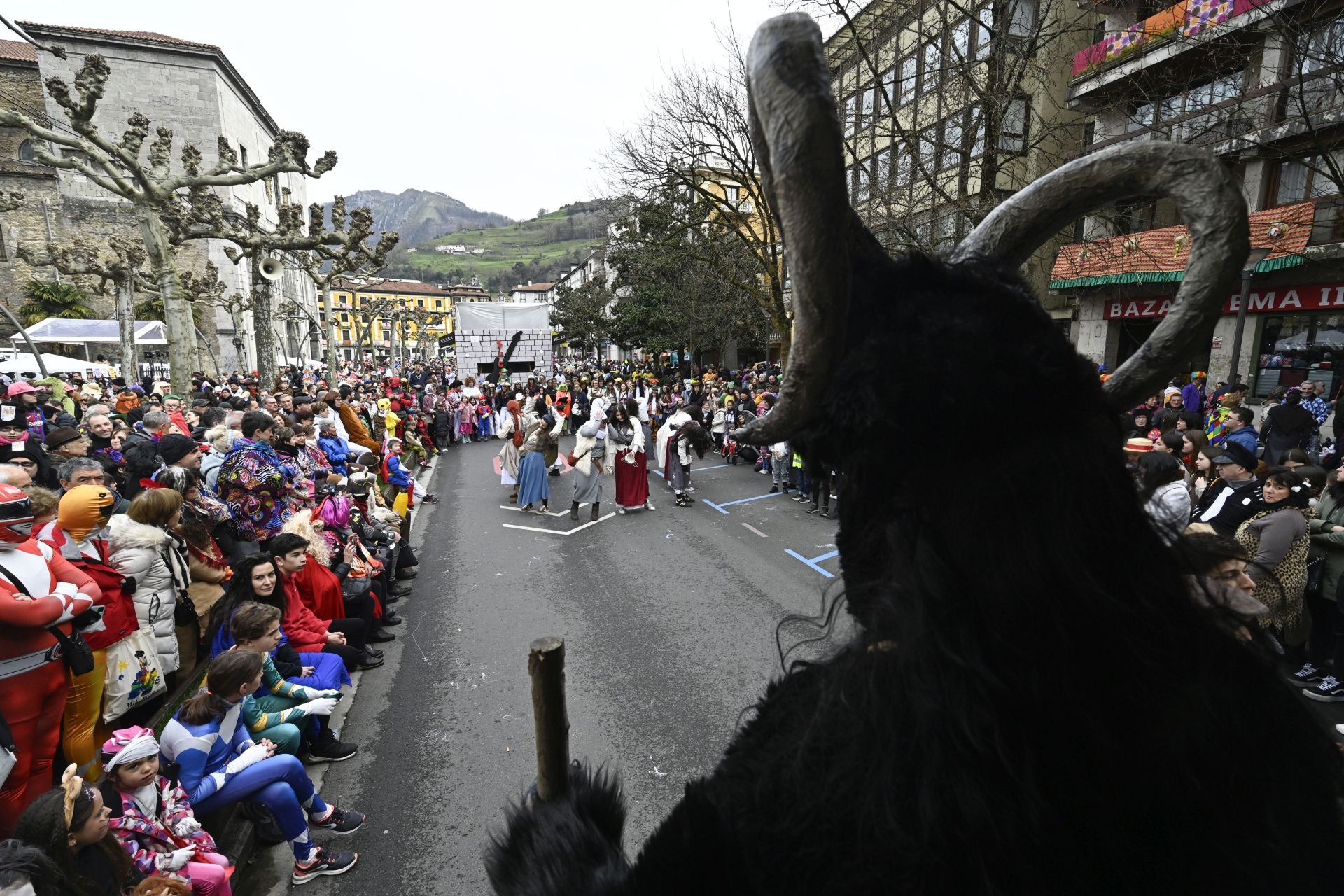 La barandilla de la Concha en Tolosa gracias al Carnaval