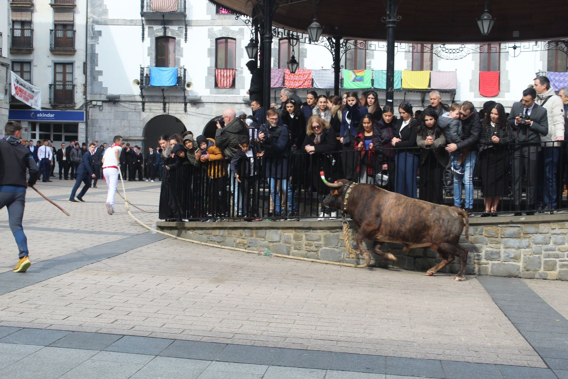 Azpeitia muestra su lado más elegante este Carnaval