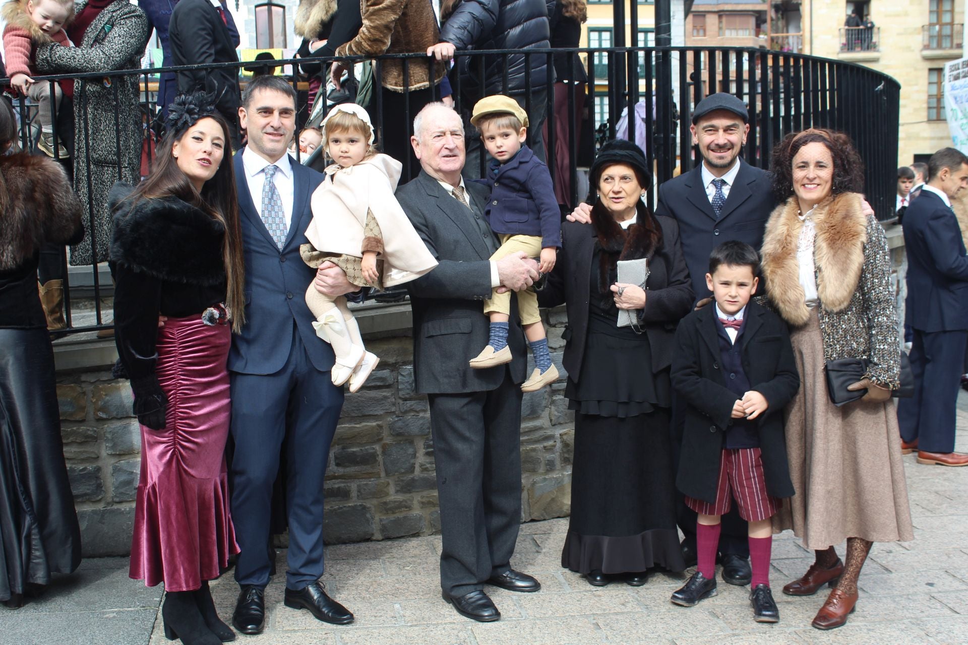 Azpeitia muestra su lado más elegante este Carnaval