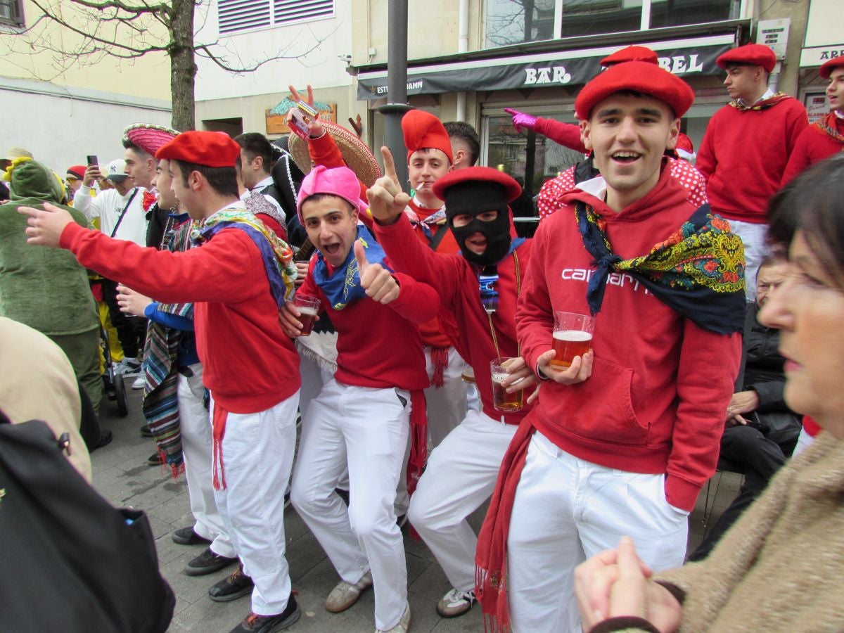 Aretxabaleta desbordó imaginación en el domingo de Carnaval