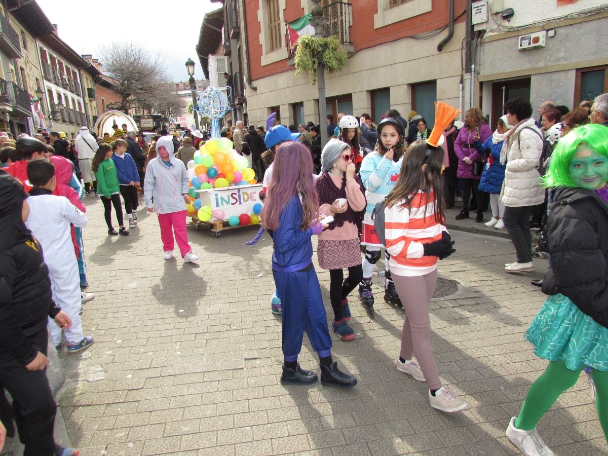 Aretxabaleta desbordó imaginación en el domingo de Carnaval