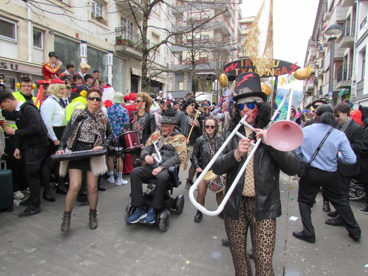 Aretxabaleta desbordó imaginación en el domingo de Carnaval
