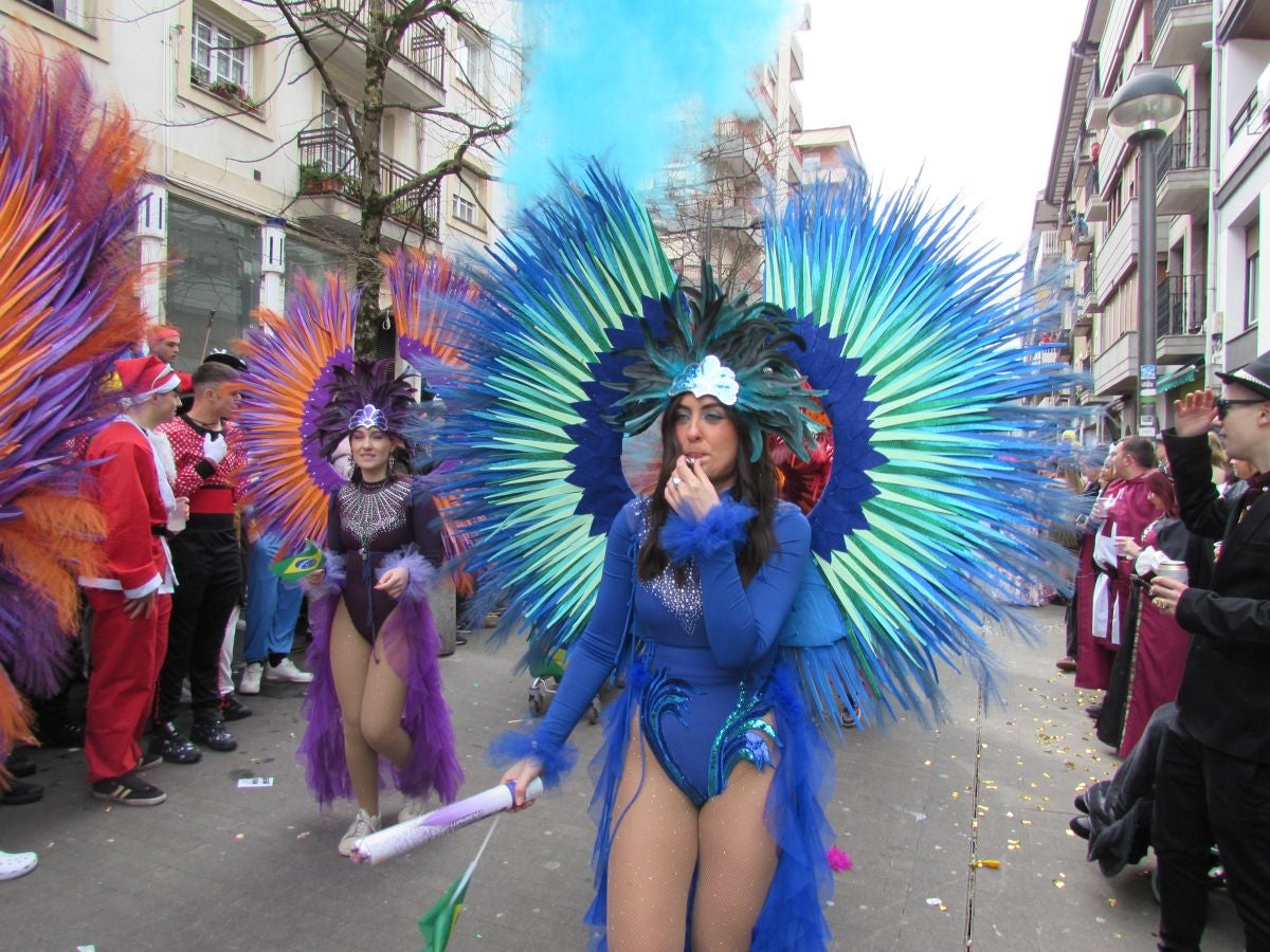 Aretxabaleta desbordó imaginación en el domingo de Carnaval