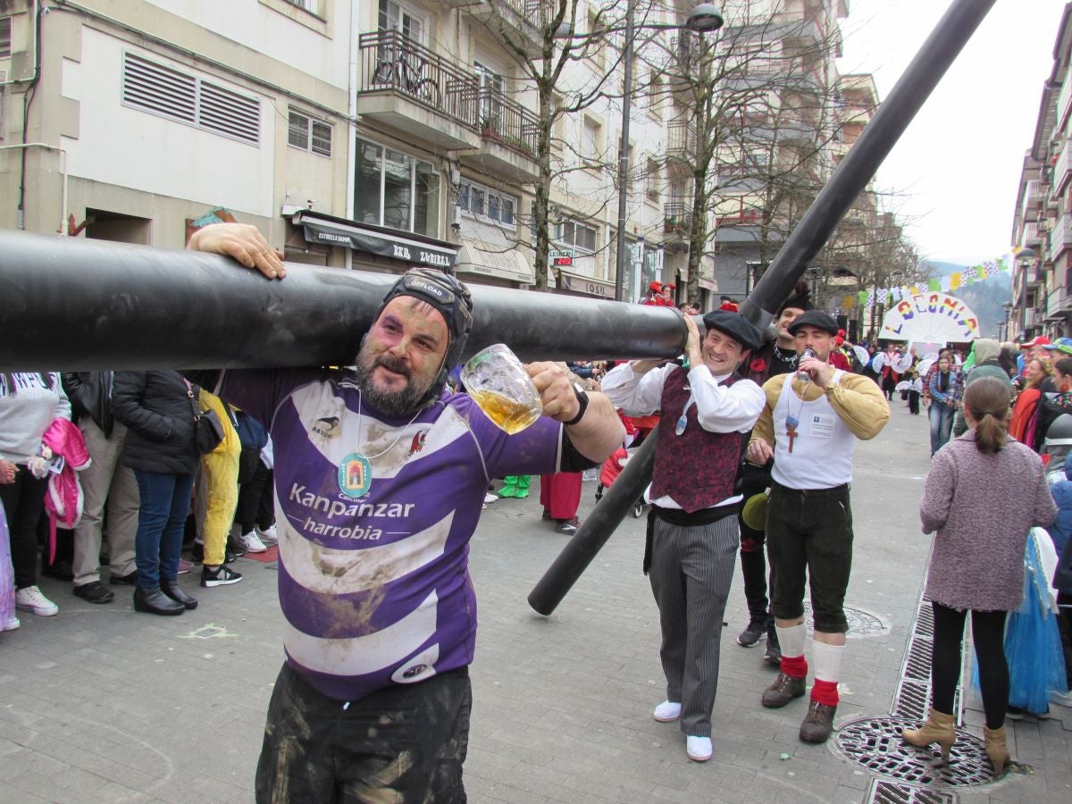Aretxabaleta desbordó imaginación en el domingo de Carnaval