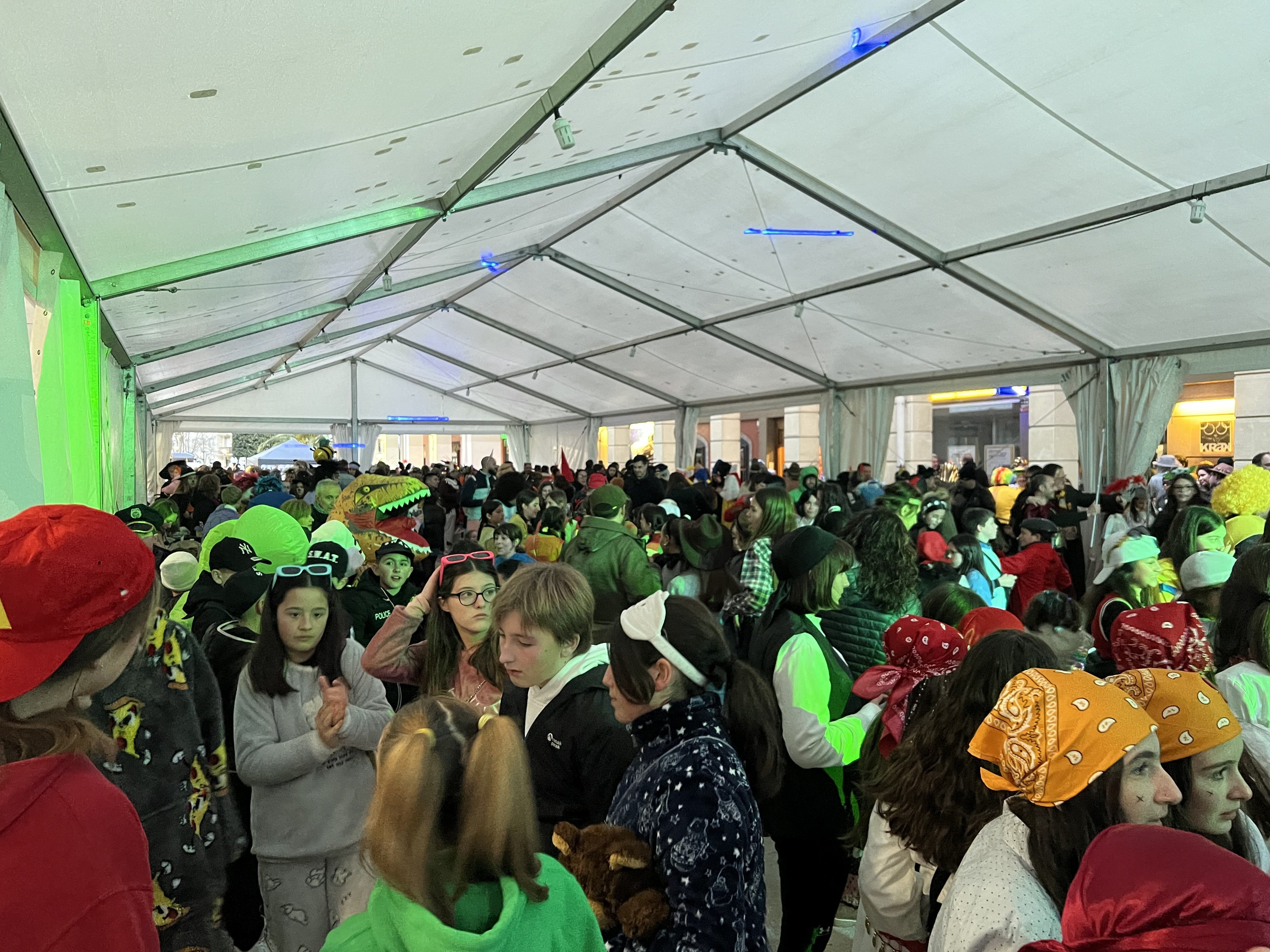 El Papa Erundino I, de fiesta en Urretxu por Carnaval