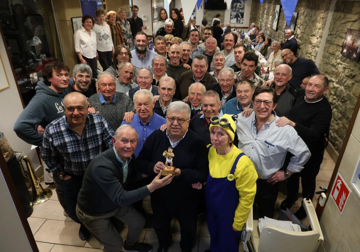 Joti Díaz, cronista social de DV, recibe «con mucha ilusión» el premio Bebé de Oro