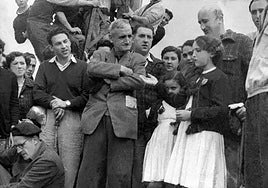 Indalecio Ojanguren, durante un homenaje en Intxorta, en el año 1953.