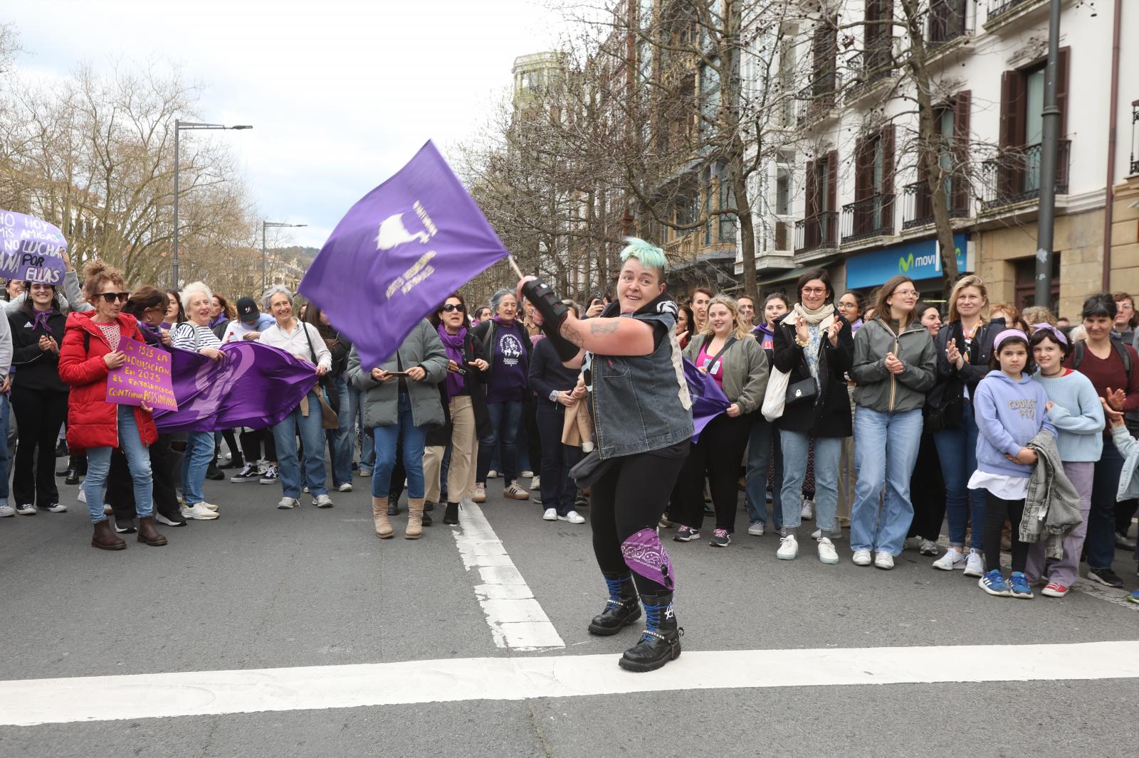 Manifestación del 8M en Donostia por la igualdad y contra el fascismo
