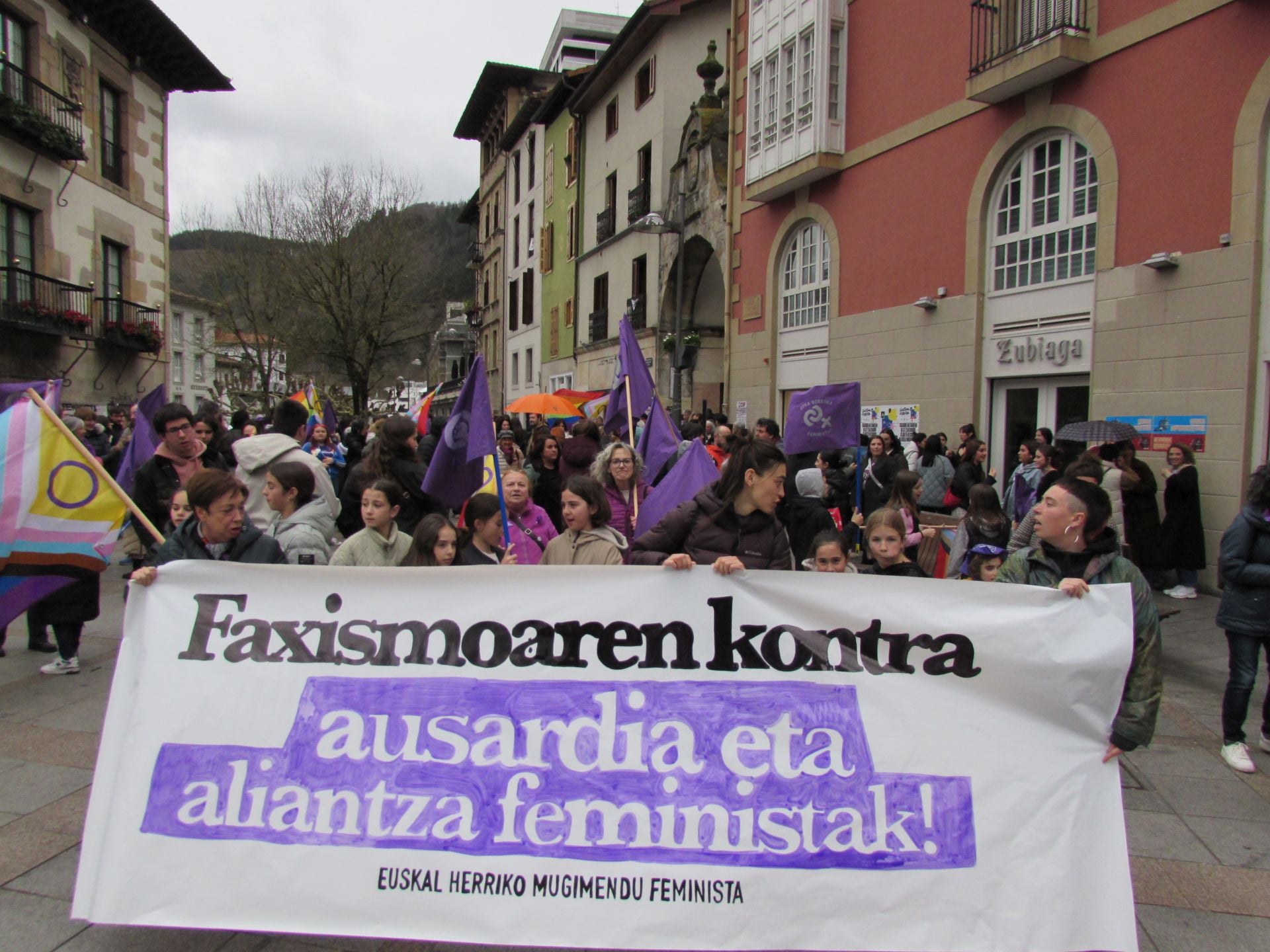 Gipuzkoa se tiñe de morado por el 8M