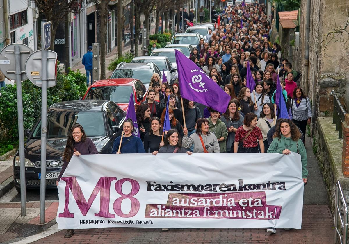 Gipuzkoa se tiñe de morado por el 8M