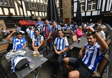 'Meeting point' en el Shambles Square y otras recomendaciones para los 1.500 'realzales' de Manchester