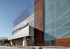 Los usuarios de Mugiment Kirol Txartela podrán acceder al polideportivo en el horario definido.