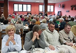 Giro ederra atzoko  bazkarian