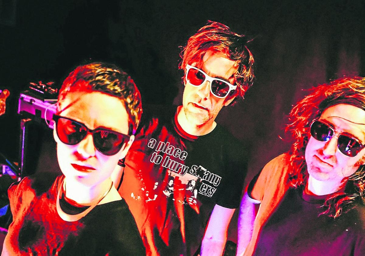 Los neoyorkinos A Place to Bury Strangers.