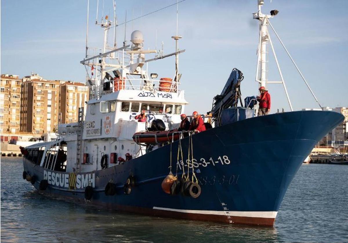 El Aita Mari se querella contra Vox por acusarles de ser un «barco de negreros»
