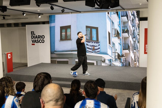 ERREALALE , el nuevo himno txuri-urdin que puso a bailar al DV Arena