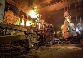 Horno eléctrico en una planta de ArcelorMittal.