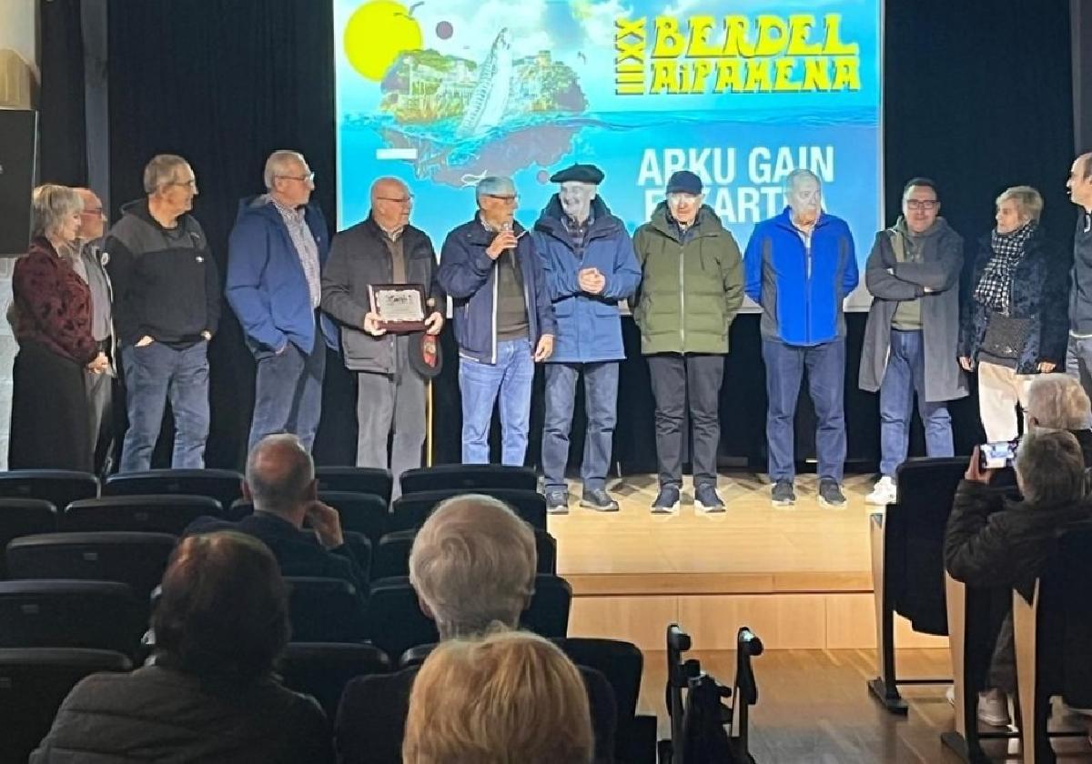 Arku Gain elkarteari emandako Aipamenarekin abiatu dute XXVIII. Berdel Eguneko egitaraua