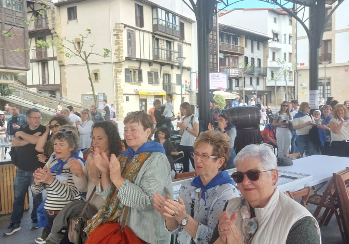 Giro bikaina atzokoan, ekimen desberdinekin