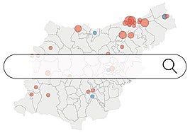 Una mujer entra al centro de salud de Iztieta, en Errenteria, donde Osakidetza tiene seis plazas de médico de familia sin cubrir.