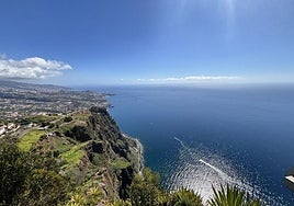 Impresionantes vistas desde el mirador Cabo Girao.