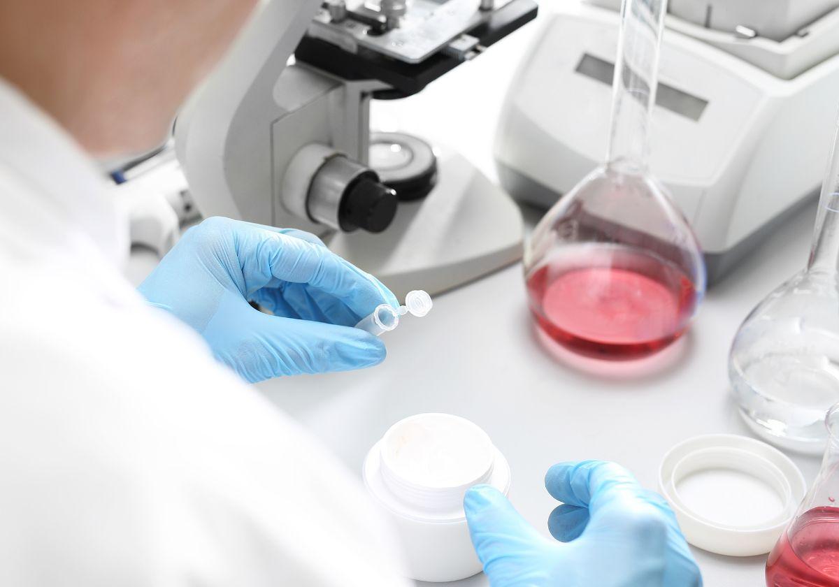 Alerta de la presencia de tóxicos en productos de cosmética: «Mira las etiquetas»