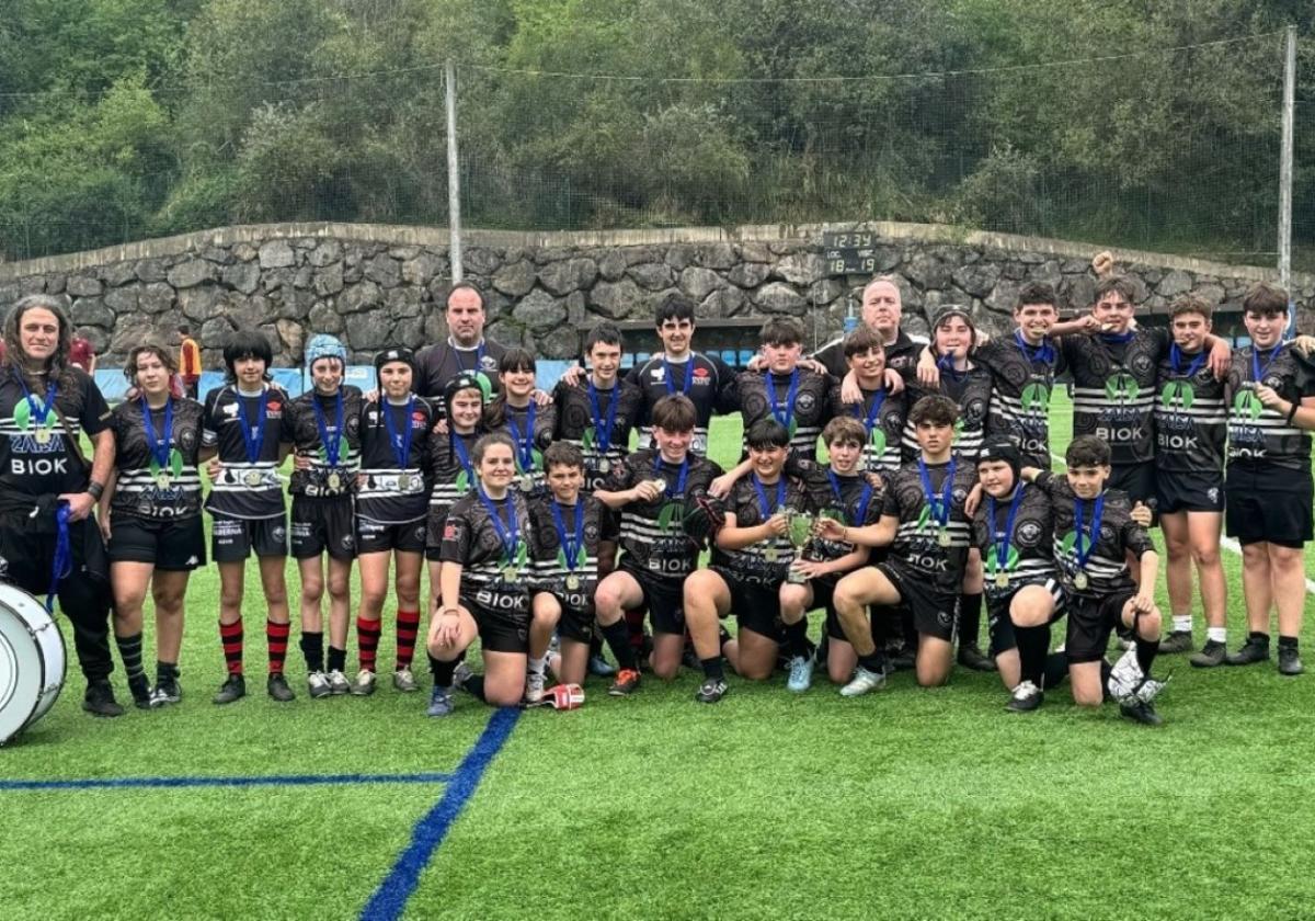 Campeones de Gipuzkoa sub'14 en la última jugada
