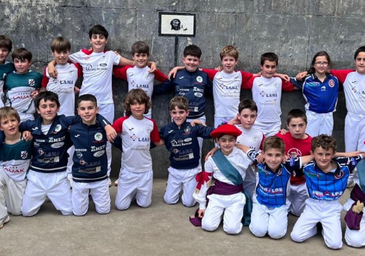 Beskoitze y Oñati unidos por las ikastolas