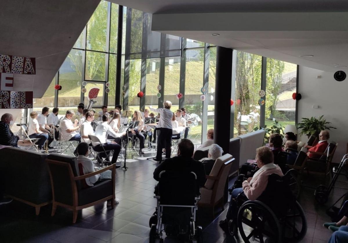 La Banda de Música se acercará este sábado a San Gabriel y Caser Betharram