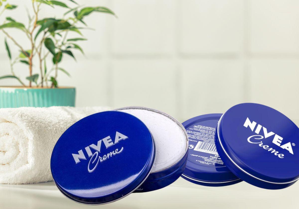 El análisis de la OCU sobre las verdaderas cualidades de la crema Nivea: «Espesa, densa, emblemática»