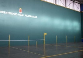 Los usuarios del frontón podrán utilizar las instalaciones de manera gratuita a partir de ahora.