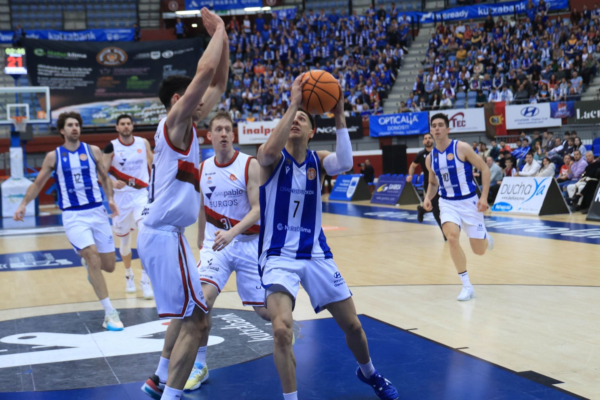 Las imágenes de la derrota del GBC ante el Burgos en Illunbe