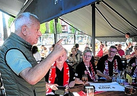 Juantxo Villarreal, el martes en los aledaños de Artaleku.