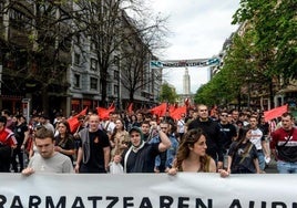 Multitudinaria manifestación de EHKS en Bilbao.